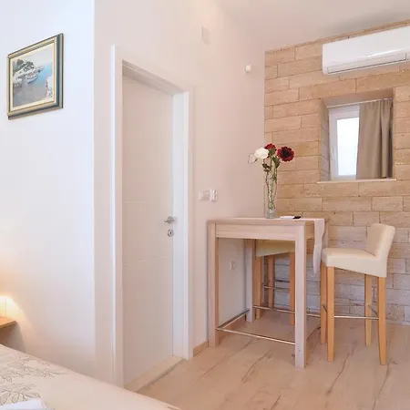 招待所 帕尔马客房旅馆 斯普利特